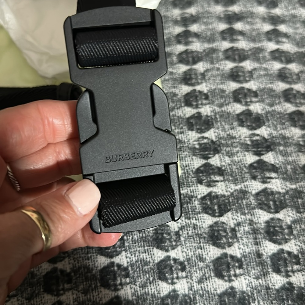 Burberry Gray Crossbody Bag - Picture 7 of 8
